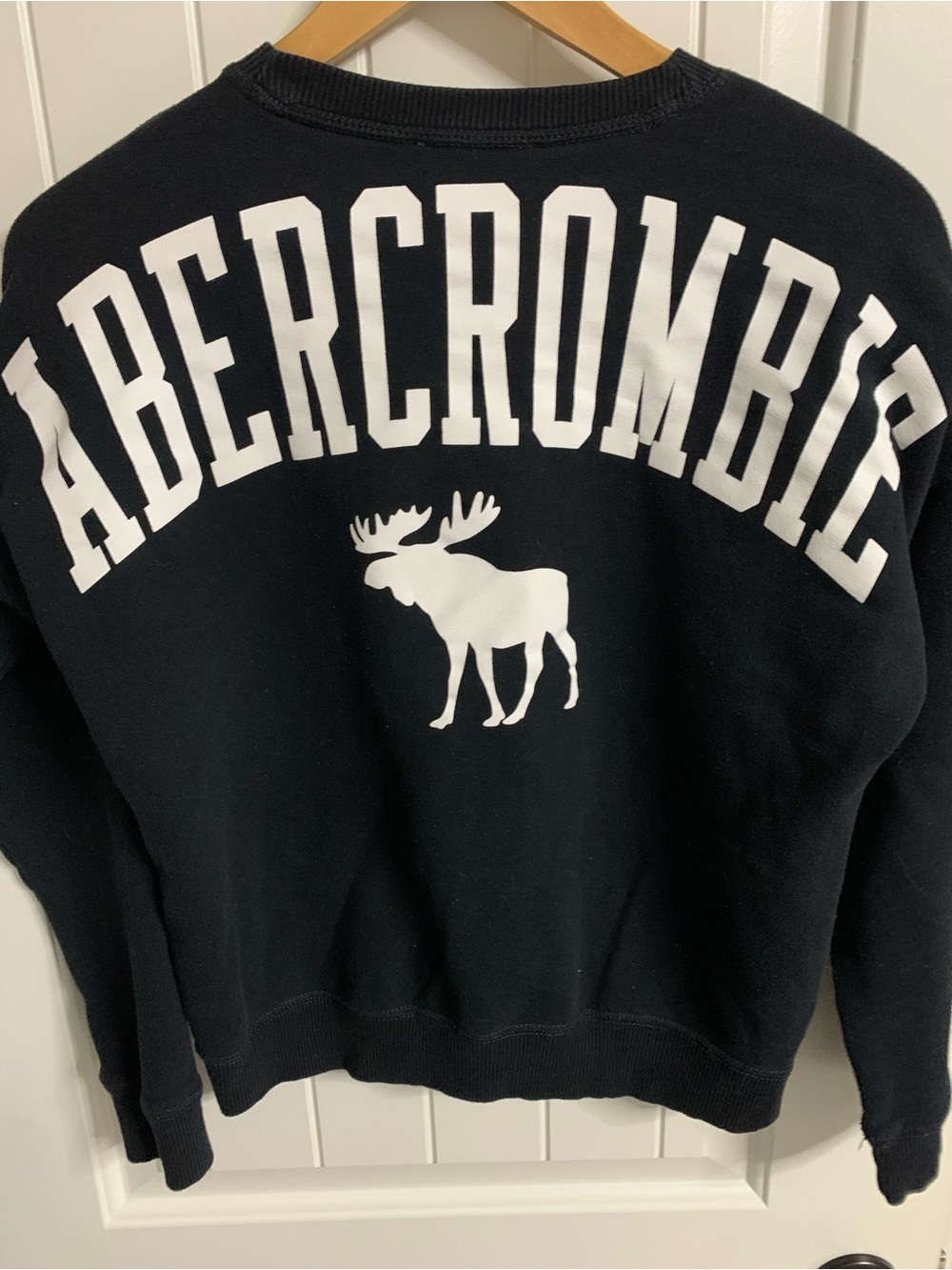 Abercrombie Kids Dark Navy Big Logo Moose Crewneck Sweatshirt Size 11/12